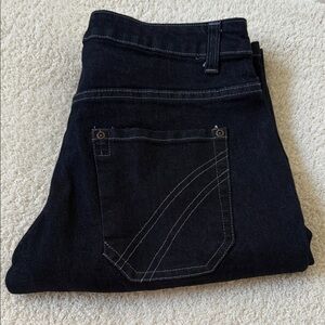 Apparel Collection men's jeans. 30R. Like new condition.